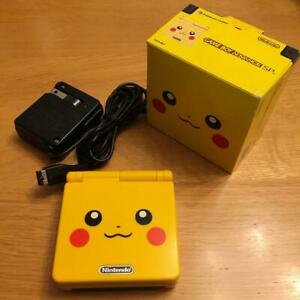 Gameboy Advance Sp - Pikachu Limited Edition